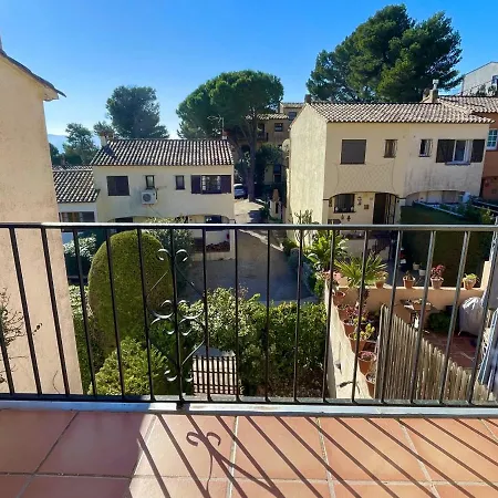 Holiday home Brusseles 3 *